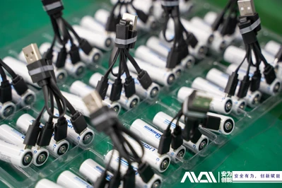 건식전지를 대체하는 USB{0}}충전식 리튬전지의 장점과 동향